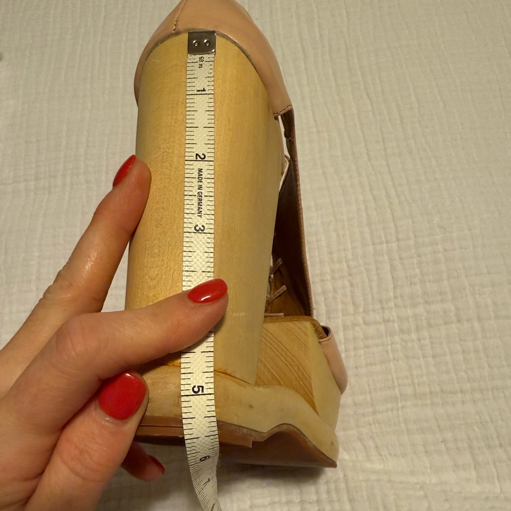 [JEFFREY CAMPBELL] Benched Cutout Platform in Light Pink/Nude Leather - Picture 11 of 11